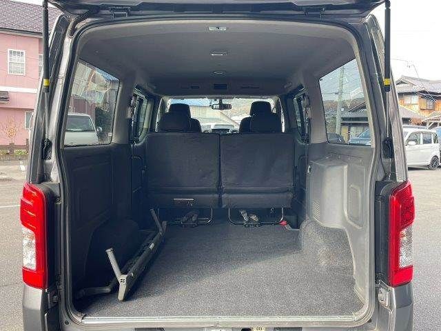 NISSAN NV350 CARAVAN 2020