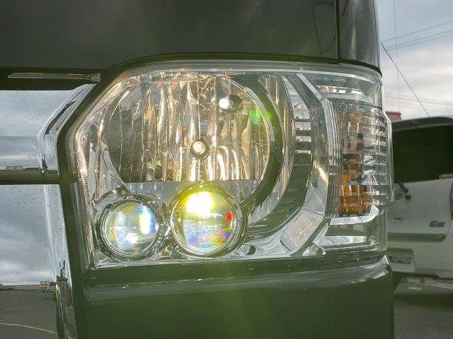 TOYOTA HIACE van 4WD 2014