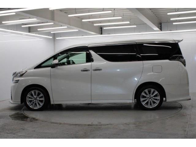 TOYOTA VELLFIRE 2015