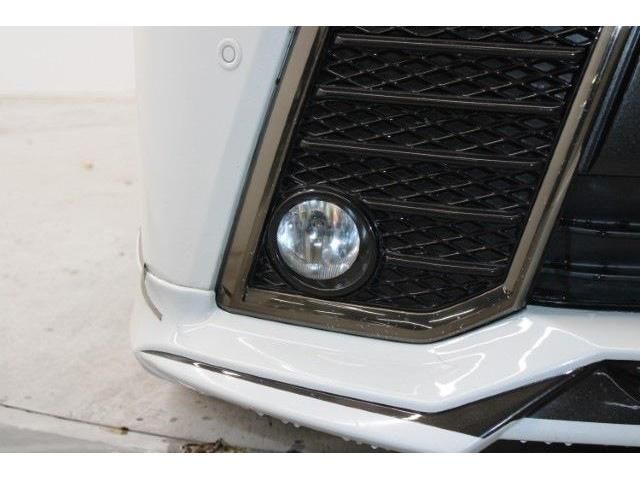 TOYOTA VELLFIRE 2015