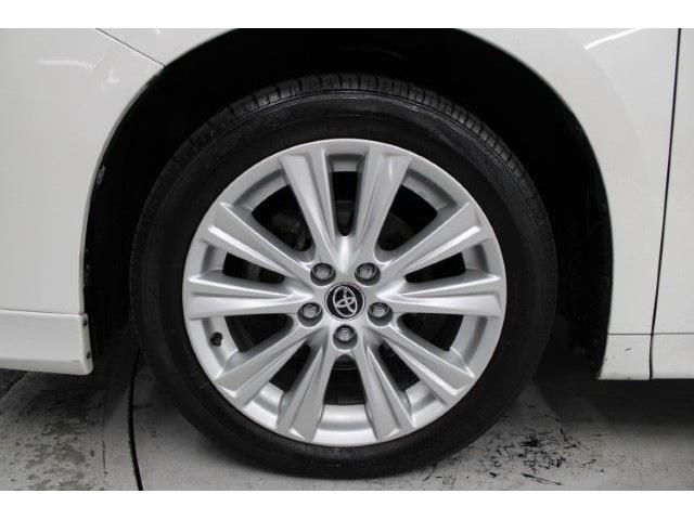 TOYOTA VELLFIRE 2015