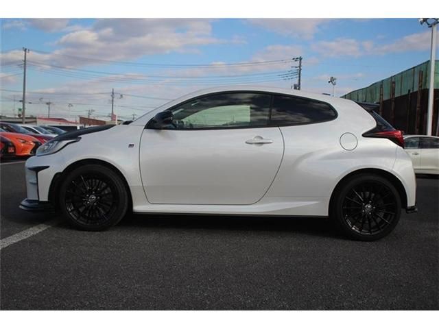 TOYOTA GR YARIS 2021