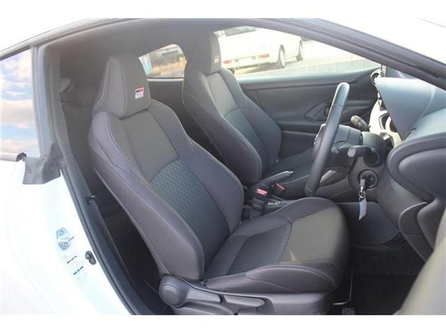 TOYOTA GR YARIS 2021