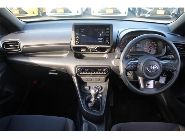 TOYOTA GR YARIS 2021