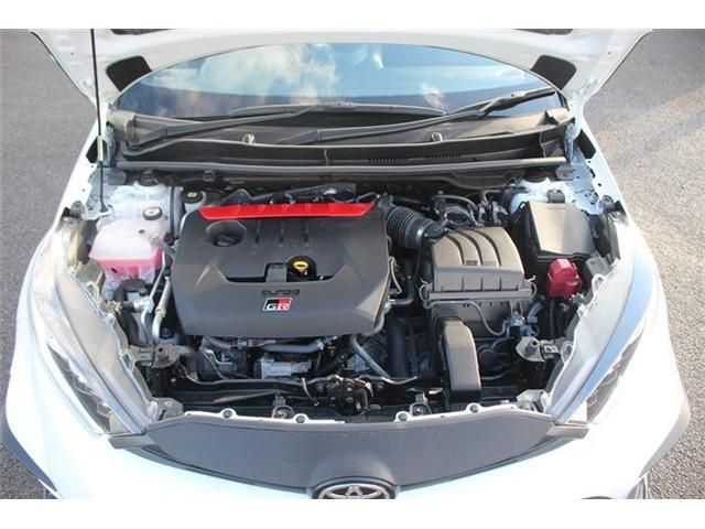 TOYOTA GR YARIS 2021