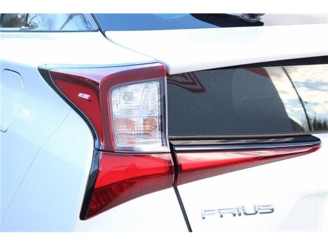 TOYOTA PRIUS 2022