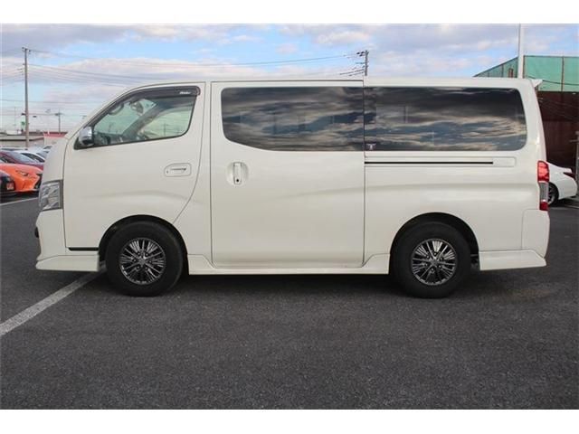 NISSAN NV350 CARAVAN 2020