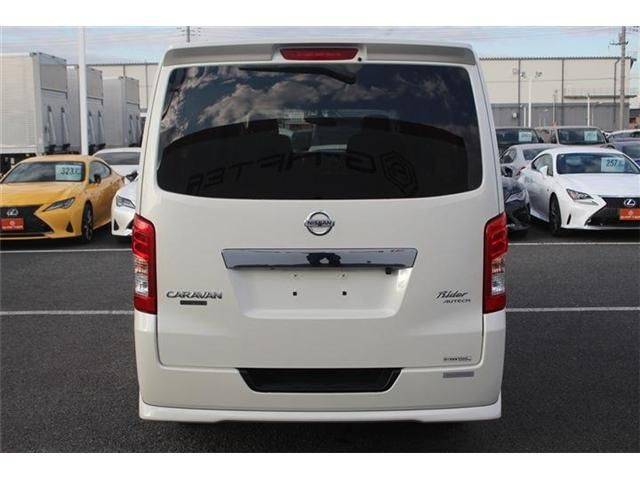 NISSAN NV350 CARAVAN 2020