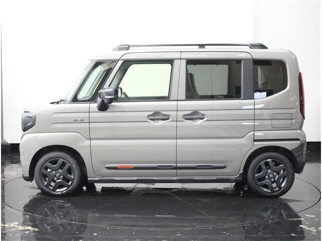 SUZUKI Spacia GEAR 4WD 2024