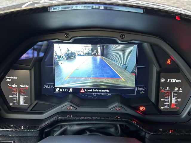 LAMBORGHINI LAMBORGHINI Aventador 2022