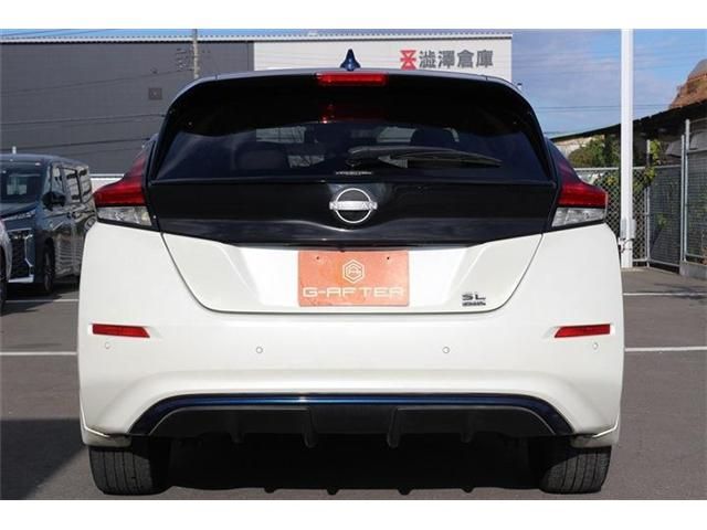 NISSAN LEAF 2020