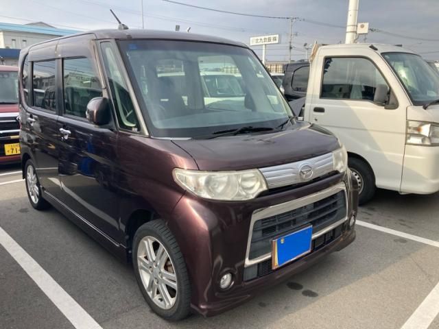 DAIHATSU TANTO CUSTOM 2013