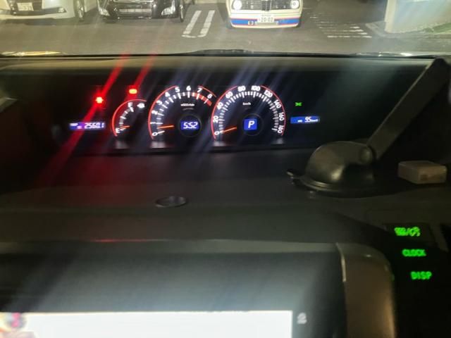 TOYOTA VOXY 4WD 2009