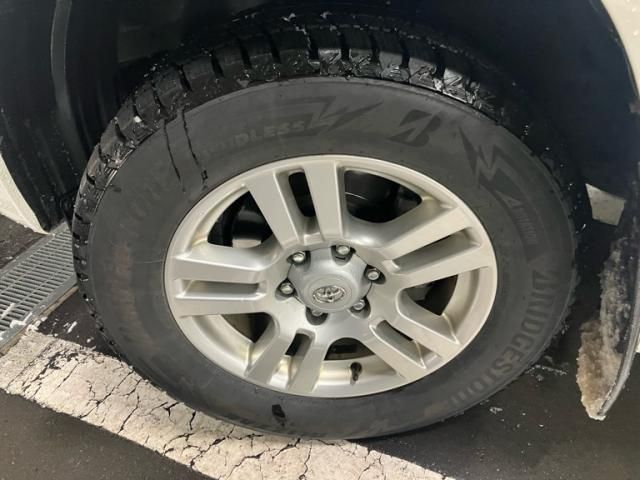 TOYOTA LANDCRUISER PRADO 2011