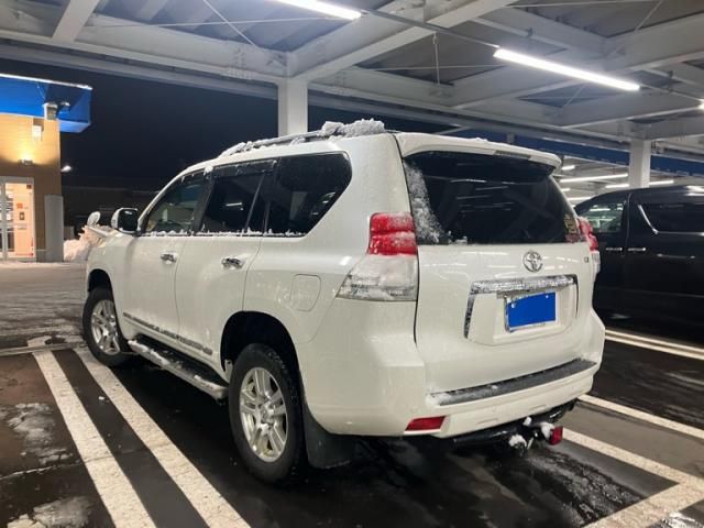 TOYOTA LANDCRUISER PRADO 2011
