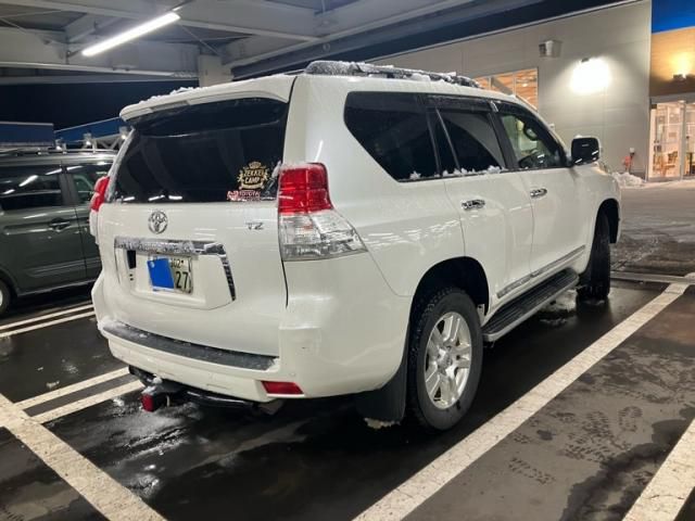 TOYOTA LANDCRUISER PRADO 2011
