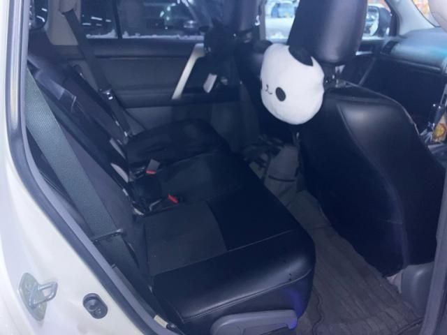 TOYOTA LANDCRUISER PRADO 2011