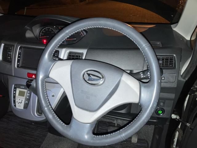 DAIHATSU MOVE CUSTOM 2010