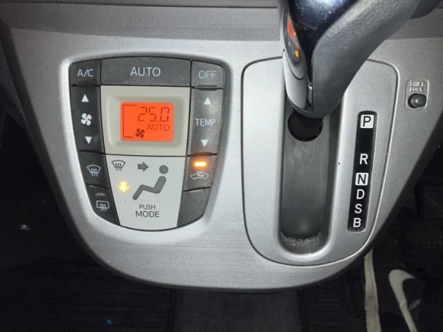 DAIHATSU MOVE CUSTOM 2010