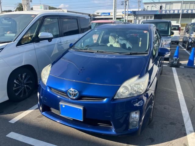 TOYOTA PRIUS 2010
