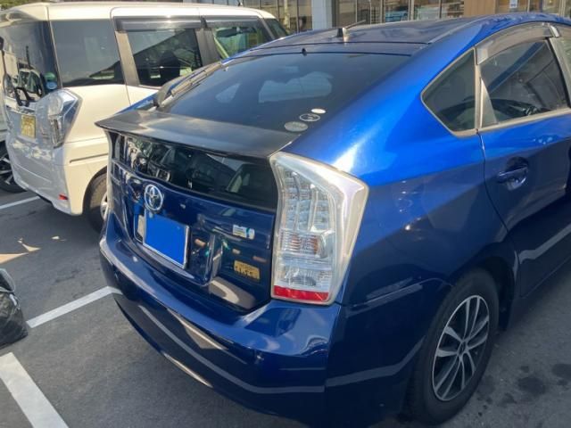 TOYOTA PRIUS 2010
