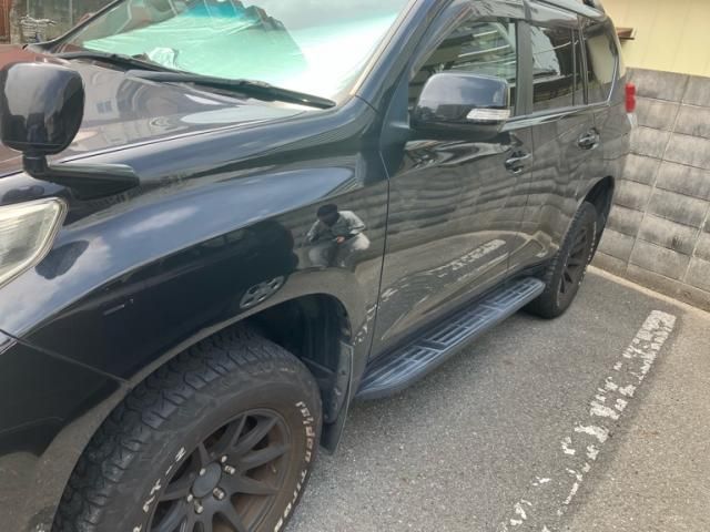 TOYOTA LANDCRUISER PRADO 2011