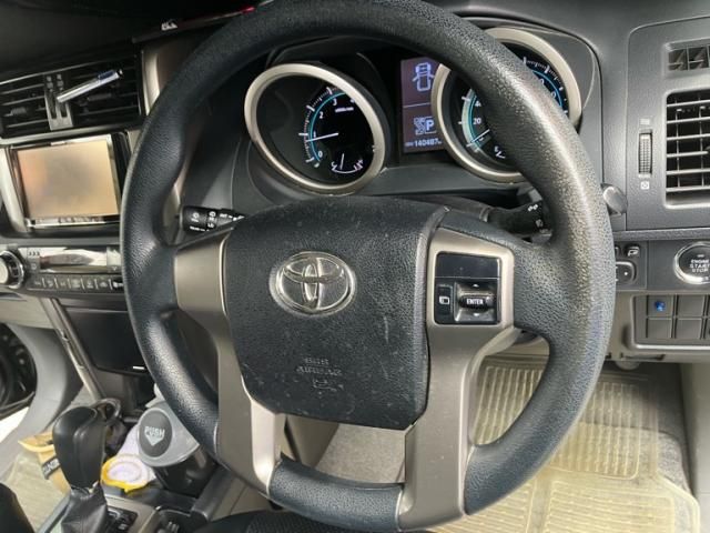 TOYOTA LANDCRUISER PRADO 2011