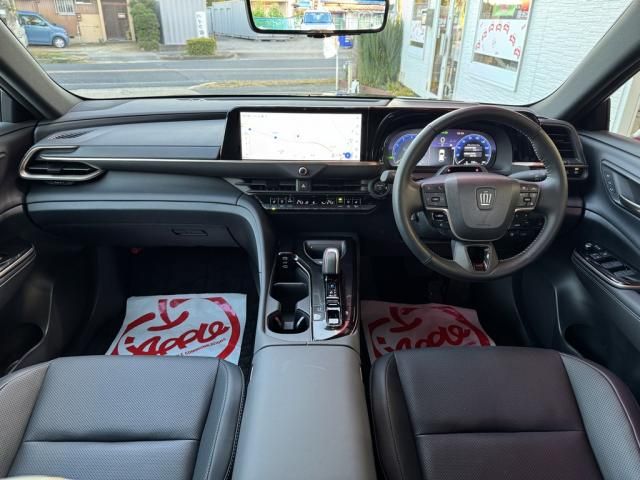 TOYOTA CROWN SPORT 2025