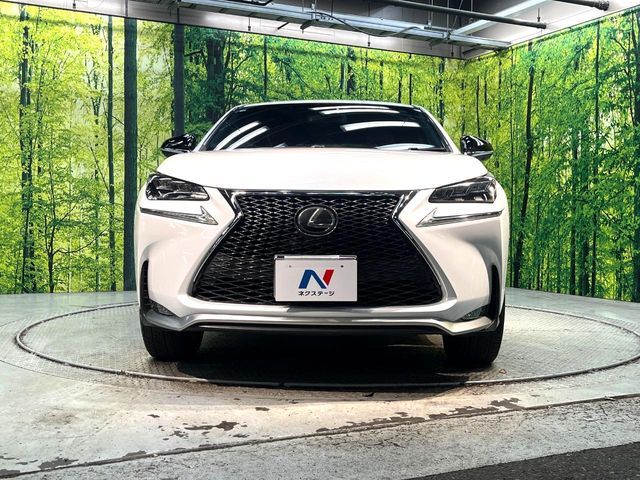 TOYOTA LEXUS NX200t 2014