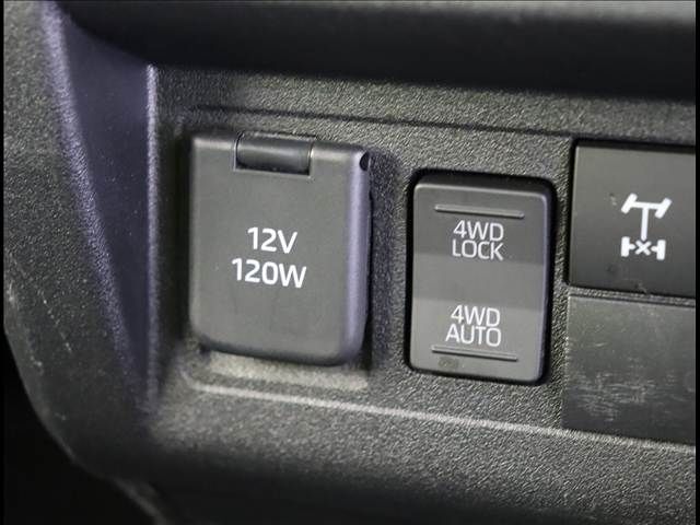 DAIHATSU HIJET truck 4WD 2024