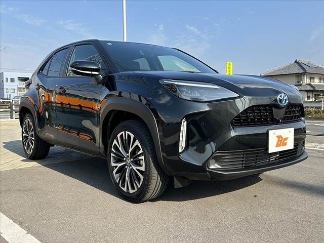 TOYOTA YARIS CROSS HYBRID 2022