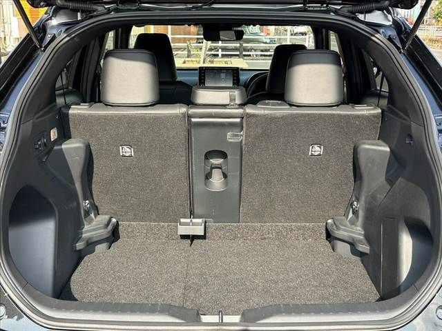 TOYOTA YARIS CROSS HYBRID 2022