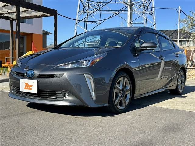 TOYOTA PRIUS 2020