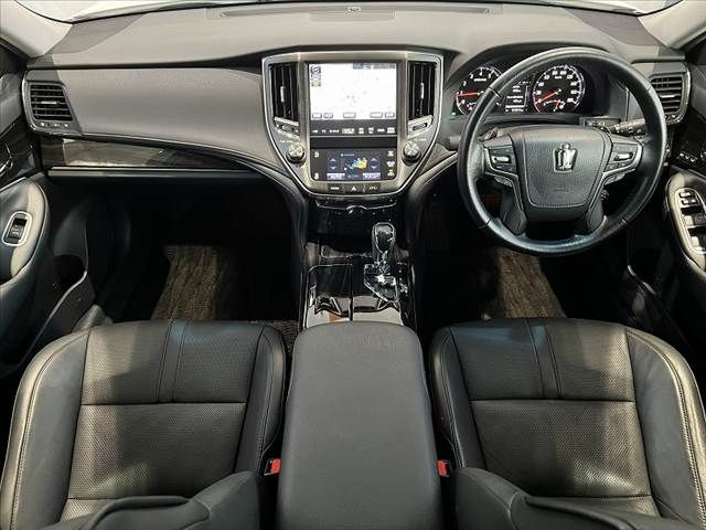 TOYOTA CROWN sedan 2015