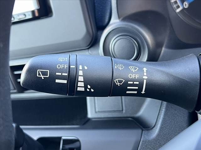 MITSUBISHI ek X 2020