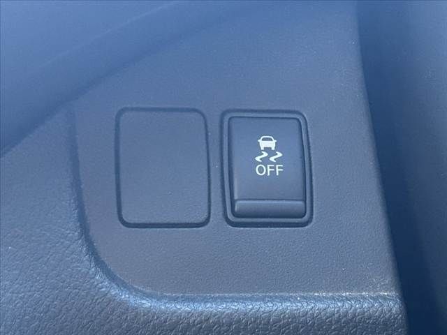 NISSAN SERENA  WG 2015