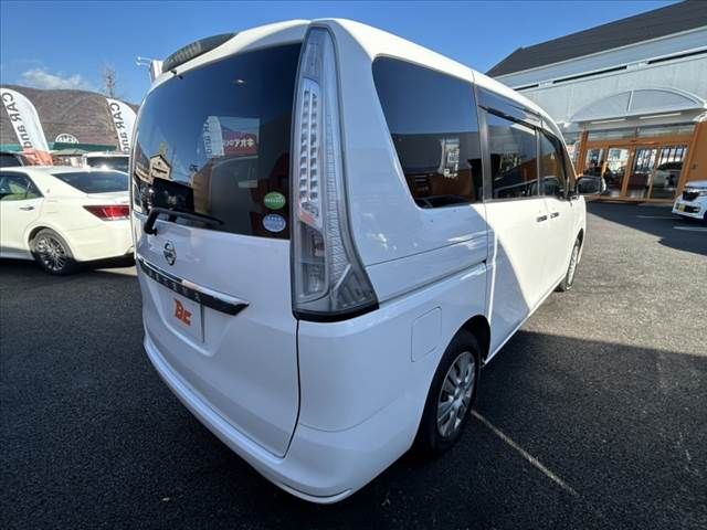 NISSAN SERENA  WG 2015