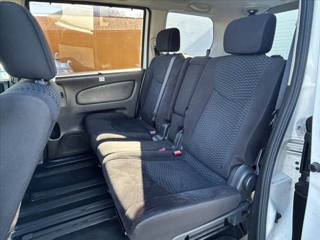 NISSAN SERENA  WG 2015