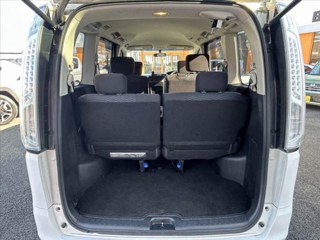 NISSAN SERENA  WG 2015