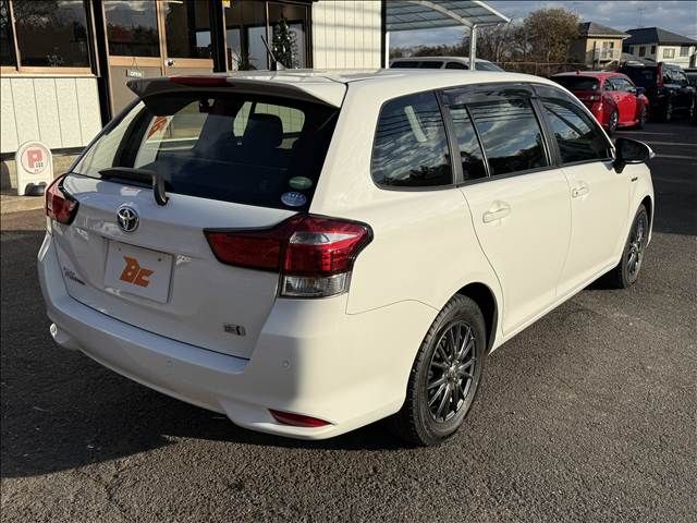 TOYOTA COROLLA FIELDER 2018