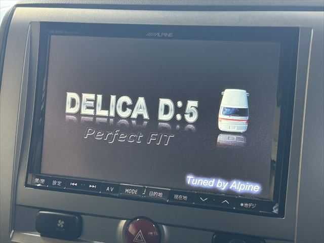 MITSUBISHI DELICA D:5 2WD 2012