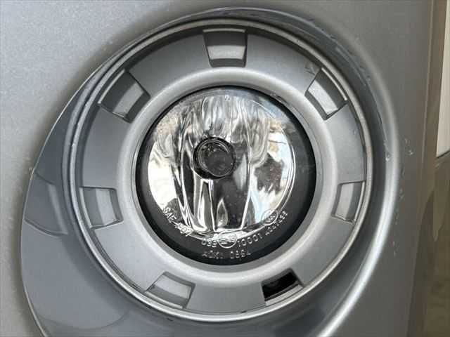 MITSUBISHI DELICA D:5 2WD 2012