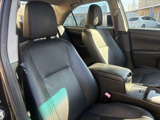 TOYOTA CAMRY HYBRID 2011