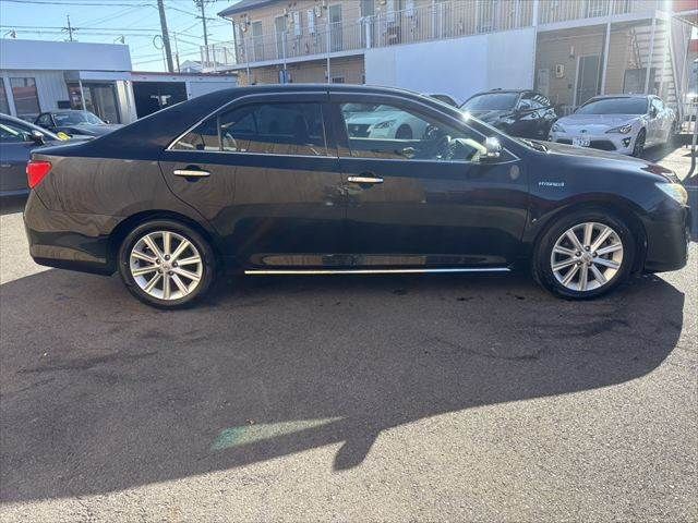 TOYOTA CAMRY HYBRID 2011