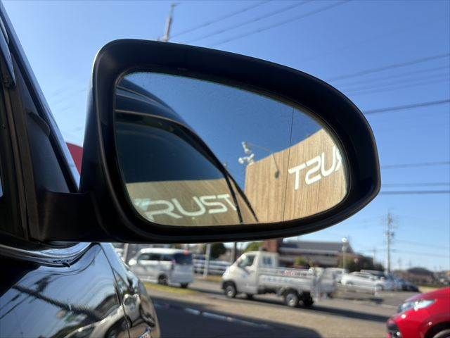 TOYOTA CAMRY HYBRID 2011