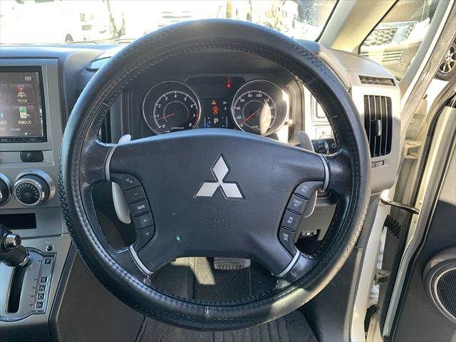 MITSUBISHI DELICA D:5 4WD 2012