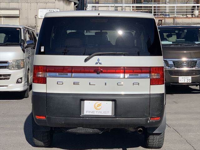MITSUBISHI DELICA D:5 4WD 2012