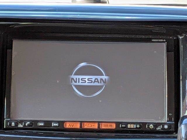 NISSAN NV350 CARAVAN 2013