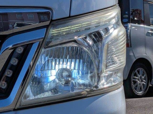 NISSAN NV350 CARAVAN 2013