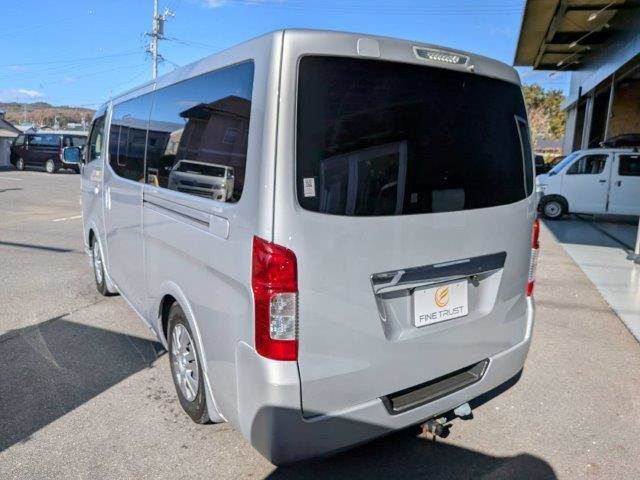 NISSAN NV350 CARAVAN 2013